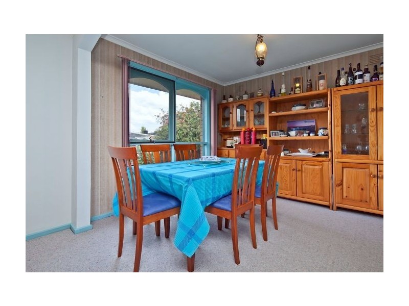 1 Nicholas Aveune, Glen Waverley VIC 3150