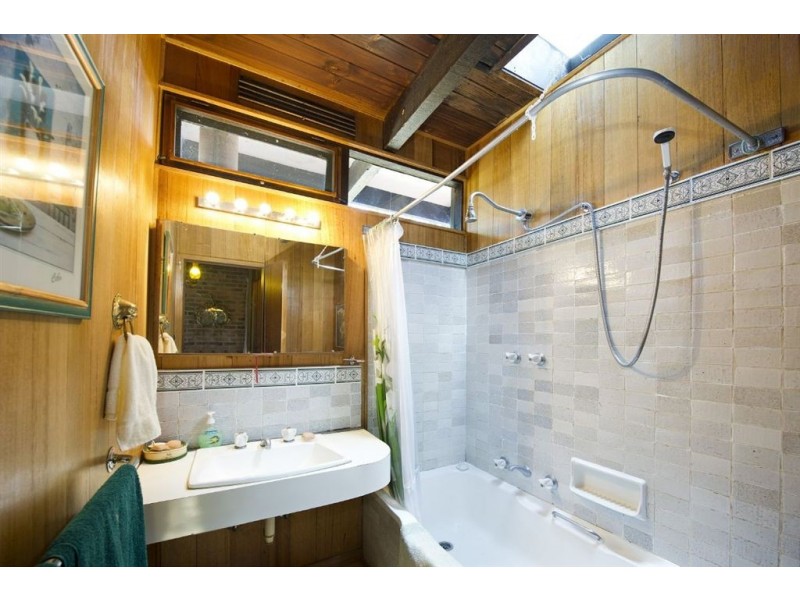 5 Rossdale Court, Glen Waverley VIC 3150