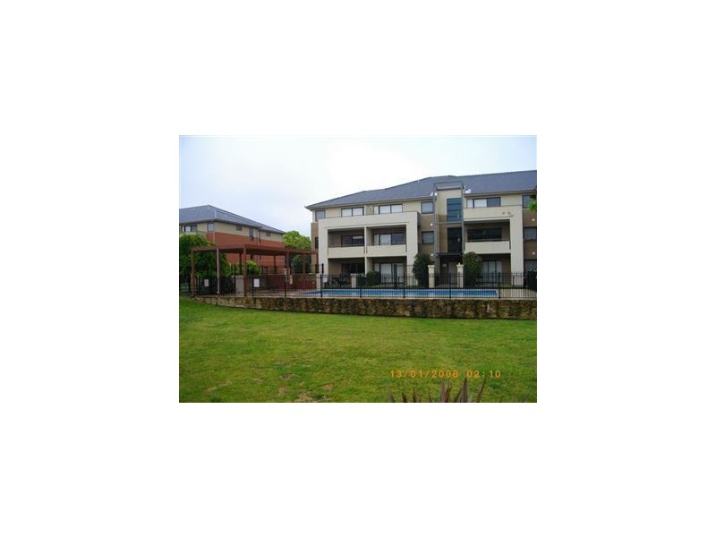 2/2 Greenfield Drive, Clayton South VIC 3169