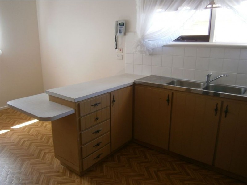 8 Regina Street, Wheelers Hill VIC 3150