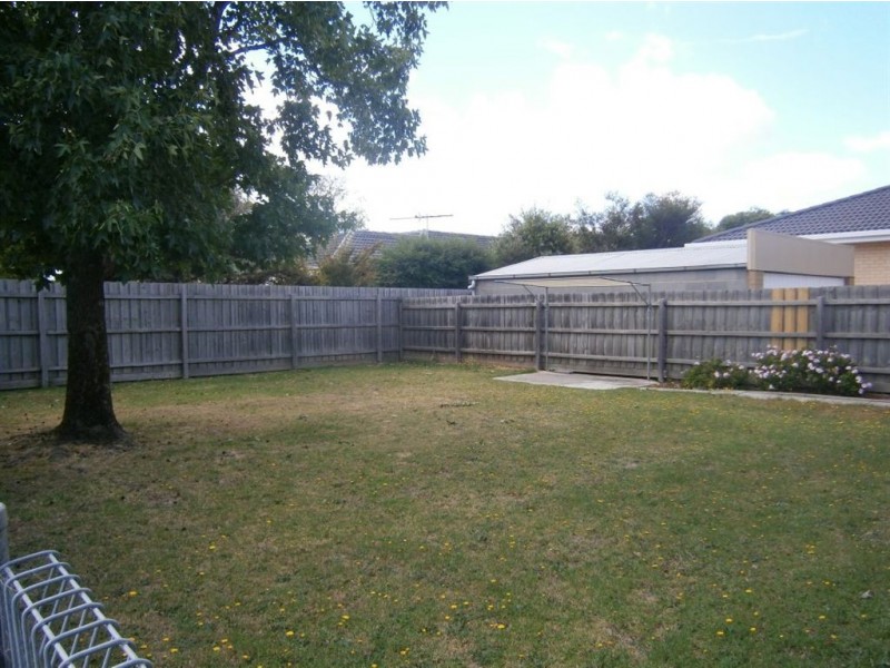 8 Regina Street, Wheelers Hill VIC 3150