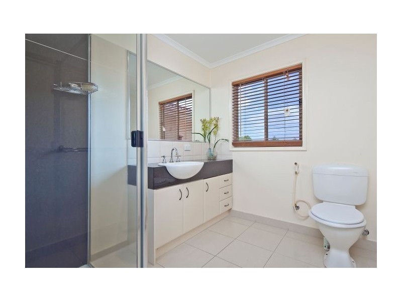 1 Alexandra Court, Knoxfield VIC 3180