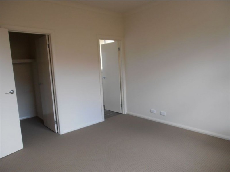 2/29 Bevis Street, Mulgrave VIC 3170