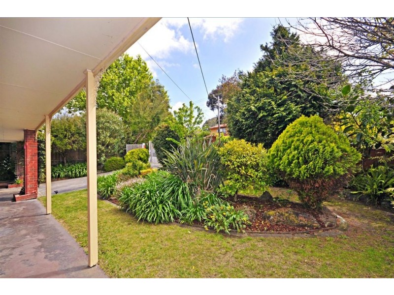 46 Strickland Drive, Wheelers Hill VIC 3150