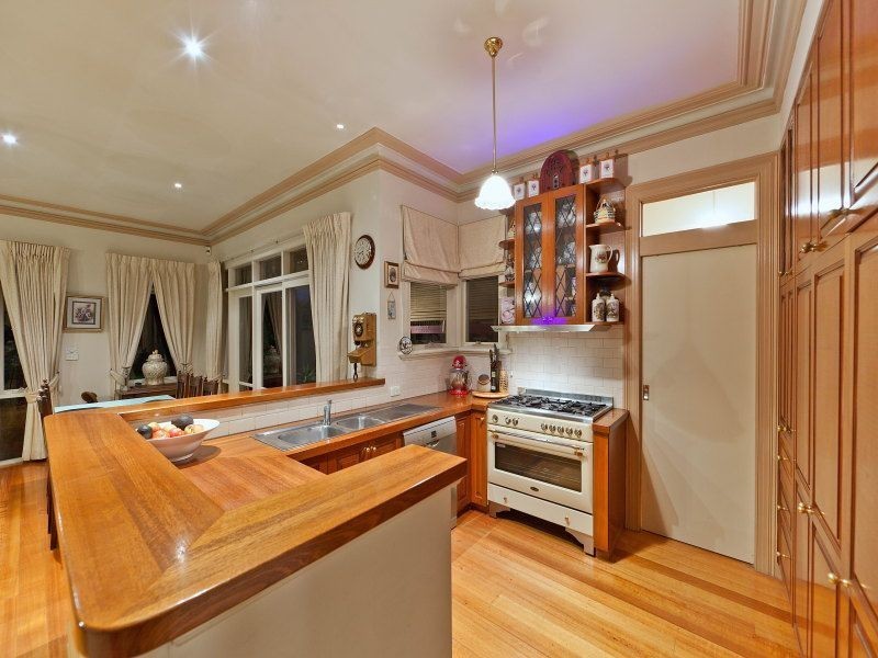 18 College Court, Glen Waverley VIC 3150