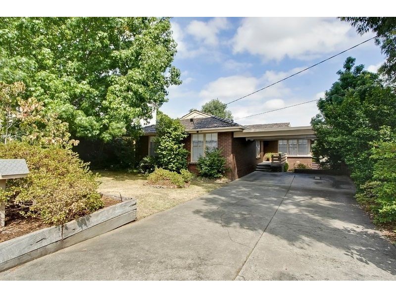 2 Jennifer Court, Mount Waverley VIC 3149