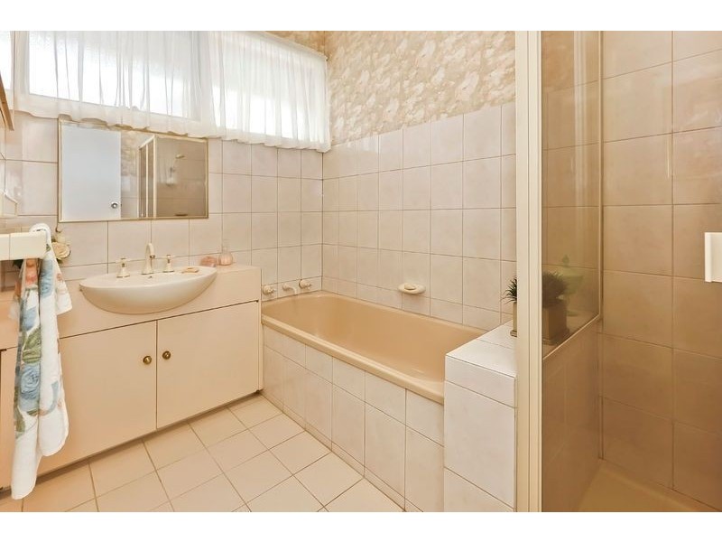 2 Jennifer Court, Mount Waverley VIC 3149