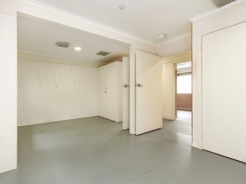 43 Camelot Drive, Glen Waverley VIC 3150