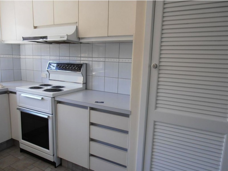 8 Belvedere Avenue, Wheelers Hill VIC 3150