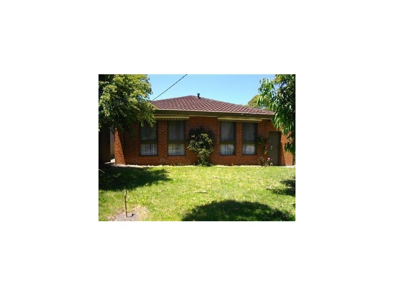 94 King Arthur Drive, Glen Waverley VIC 3150