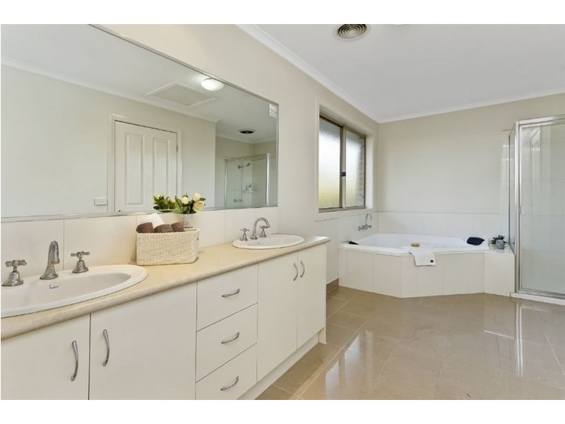 362 Blackburn Road, Burwood East VIC 3151