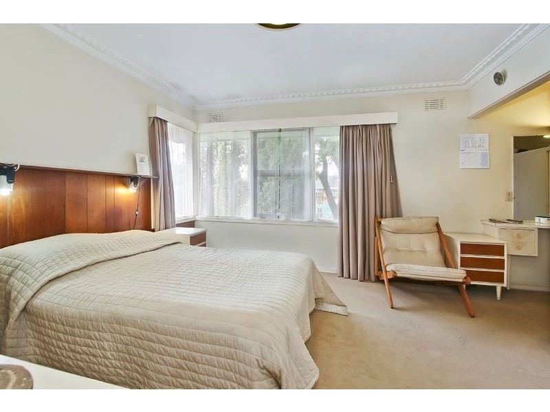 21 Falconer Street, Glen Waverley VIC 3150