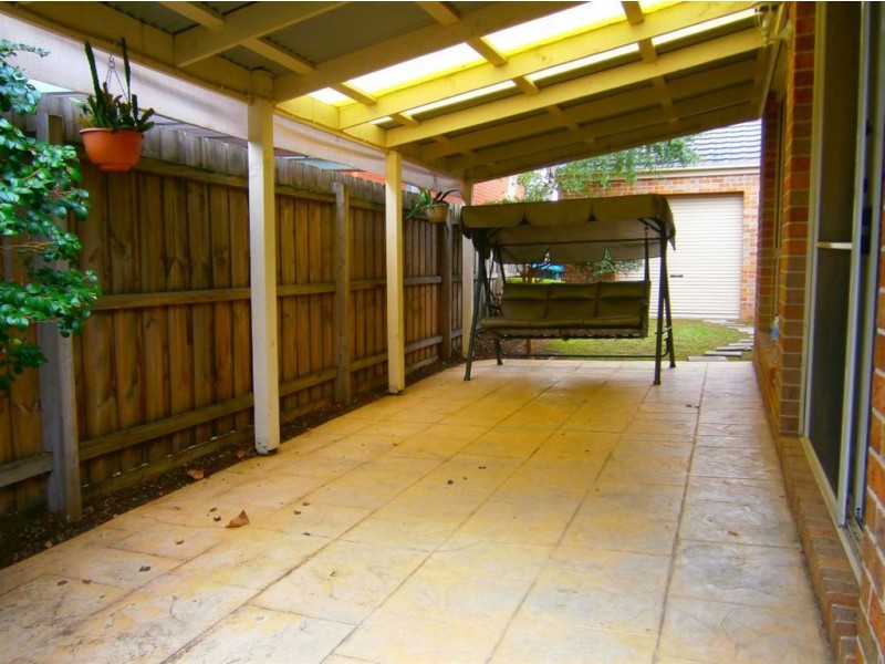 110 Jenola Parade, Wantirna South VIC 3152