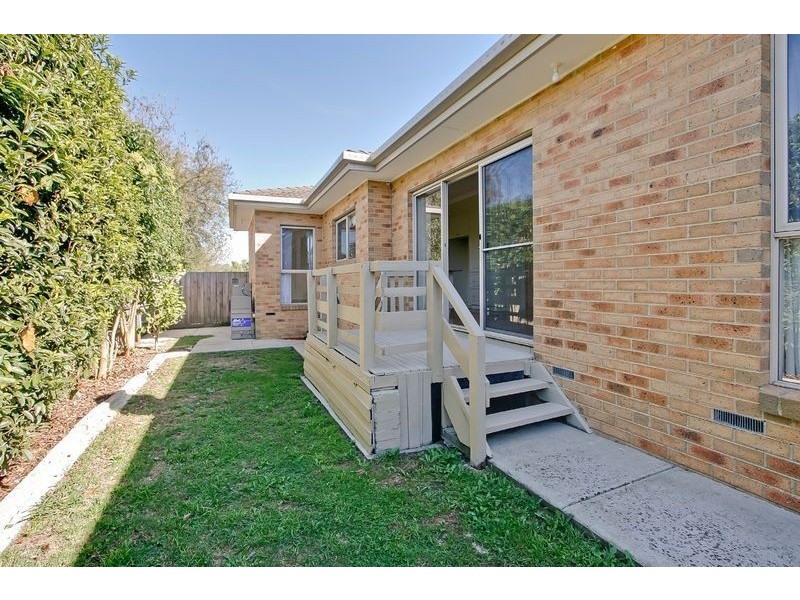 2/672 Waverley Road, Glen Waverley VIC 3150