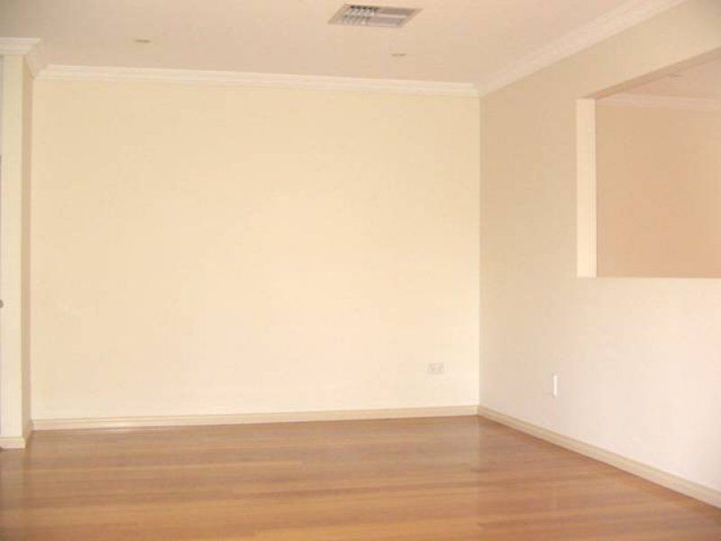 2/8 Evelyn Street, Glen Waverley VIC 3150