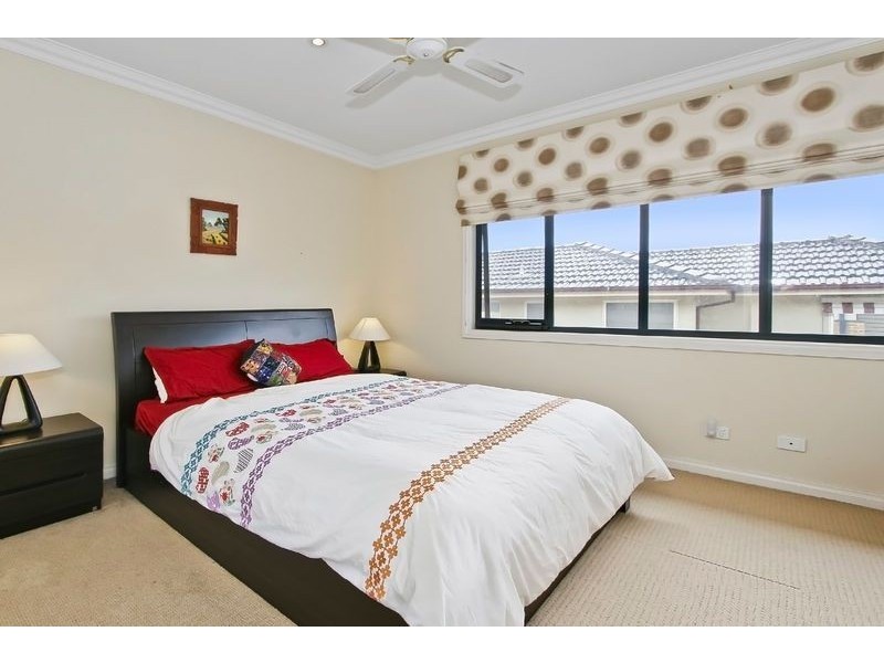 2/27 Glen Court, Glen Waverley VIC 3150
