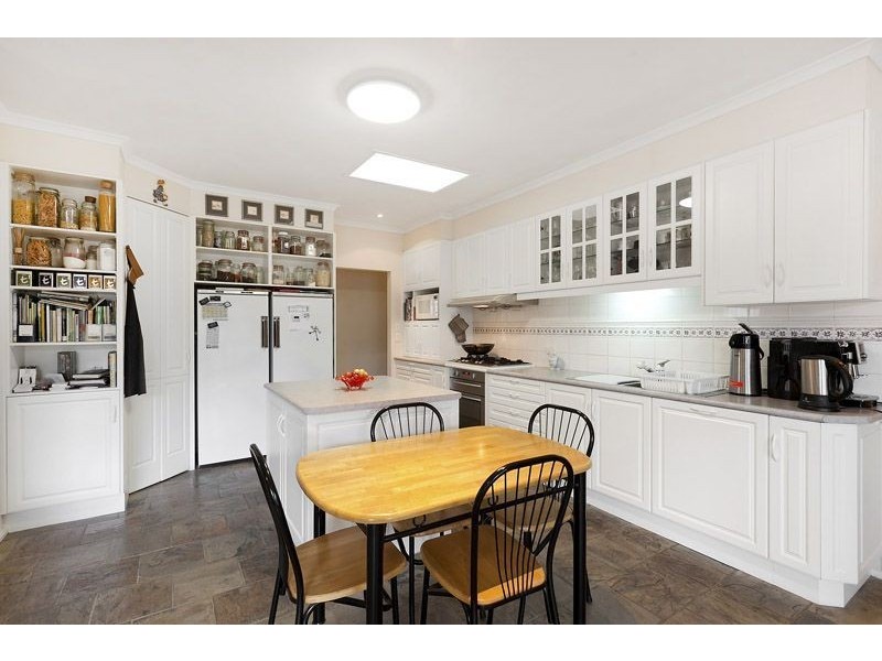 1 Regent Street, Mount Waverley VIC 3149