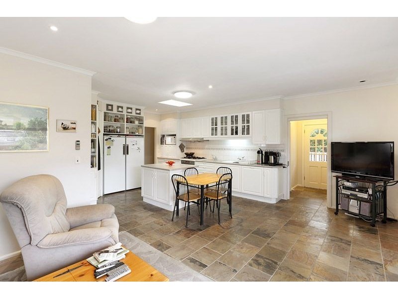 1 Regent Street, Mount Waverley VIC 3149