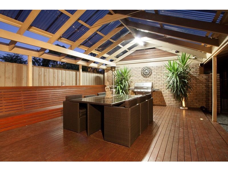 897 Waverley Road, Glen Waverley VIC 3150