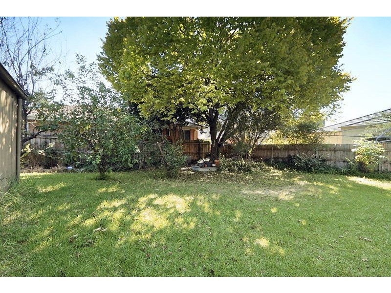 3 Kerrie Road, Glen Waverley VIC 3150