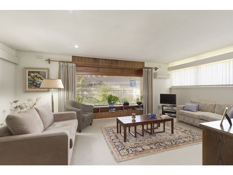 5 Blue Hills Avenue, Mount Waverley VIC 3149