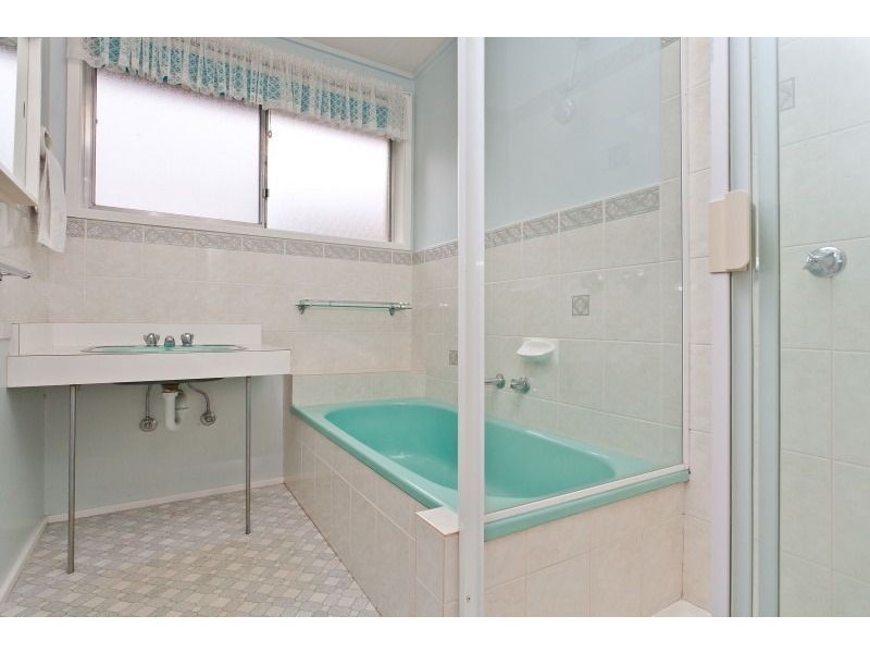 39 Samada Street, Notting Hill VIC 3168