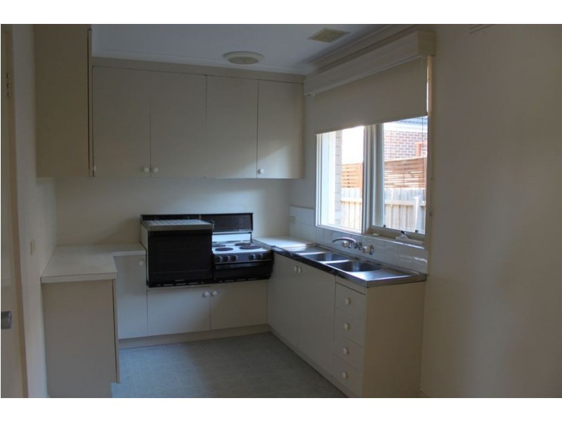 2/5 Melville Court, Mount Waverley VIC 3149