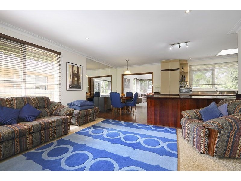 12 St Clair Crescent, Mount Waverley VIC 3149