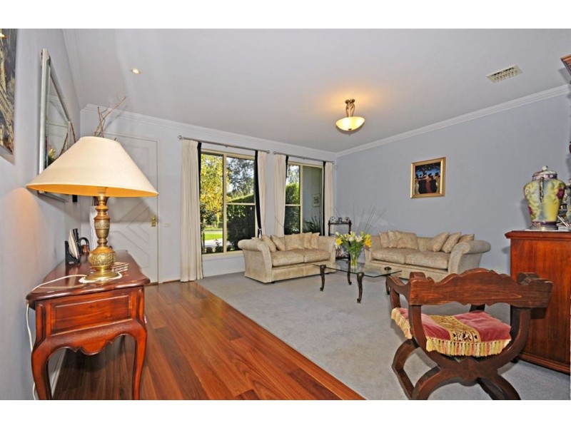 14 Callaghan Avenue, Glen Waverley VIC 3150