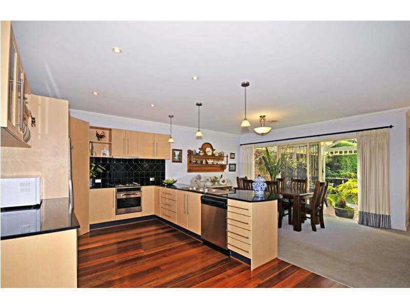 14 Callaghan Avenue, Glen Waverley VIC 3150