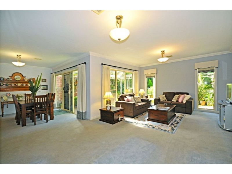 14 Callaghan Avenue, Glen Waverley VIC 3150