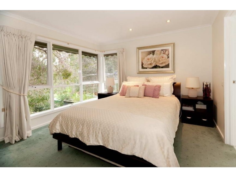 4 Chadwick Place, Vermont South VIC 3133