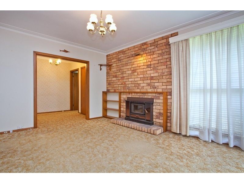 15 Herbert Street, Mount Waverley VIC 3149