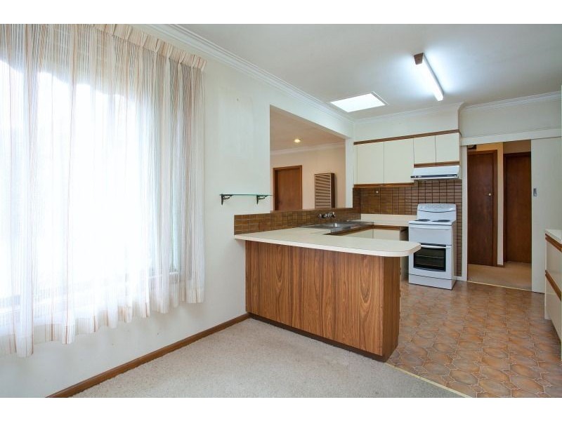 15 Herbert Street, Mount Waverley VIC 3149