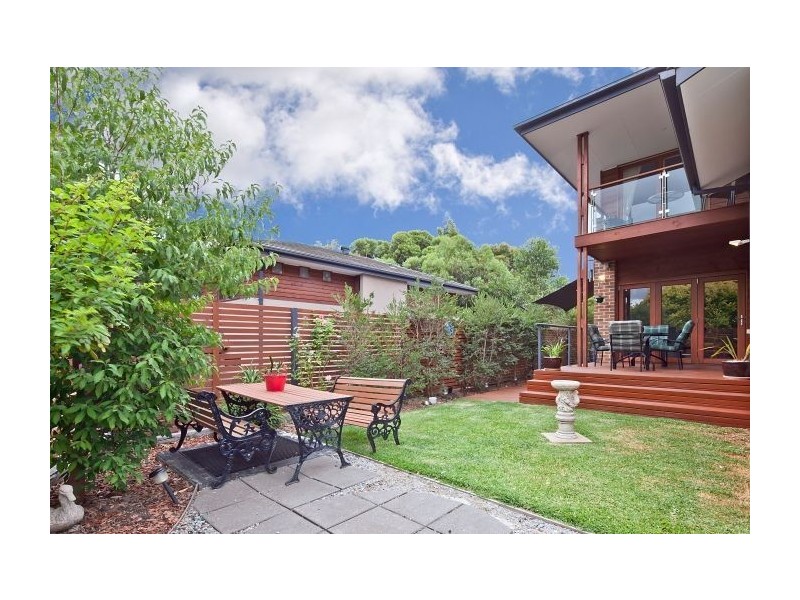 3/32 Lum Road, Wheelers Hill VIC 3150