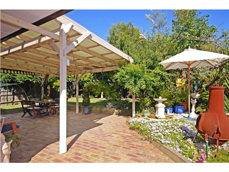 27 Diamond Avenue, Glen Waverley VIC 3150