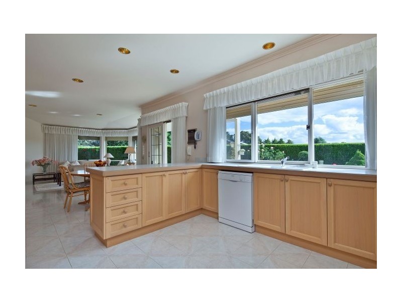 1/18-22 Lum Road, Wheelers Hill VIC 3150