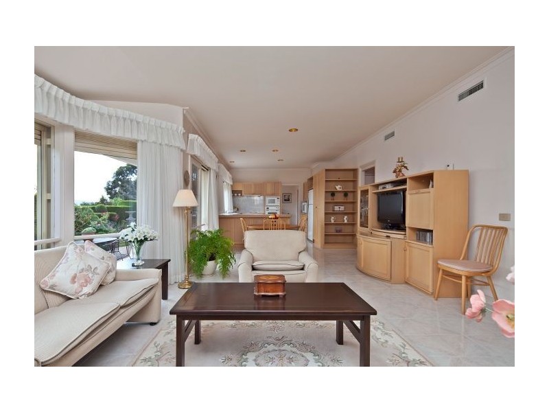 1/18-22 Lum Road, Wheelers Hill VIC 3150