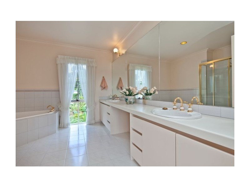 1/18-22 Lum Road, Wheelers Hill VIC 3150