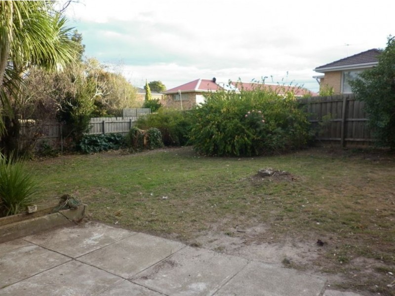 5 Aurisch Avenue, Glen Waverley VIC 3150