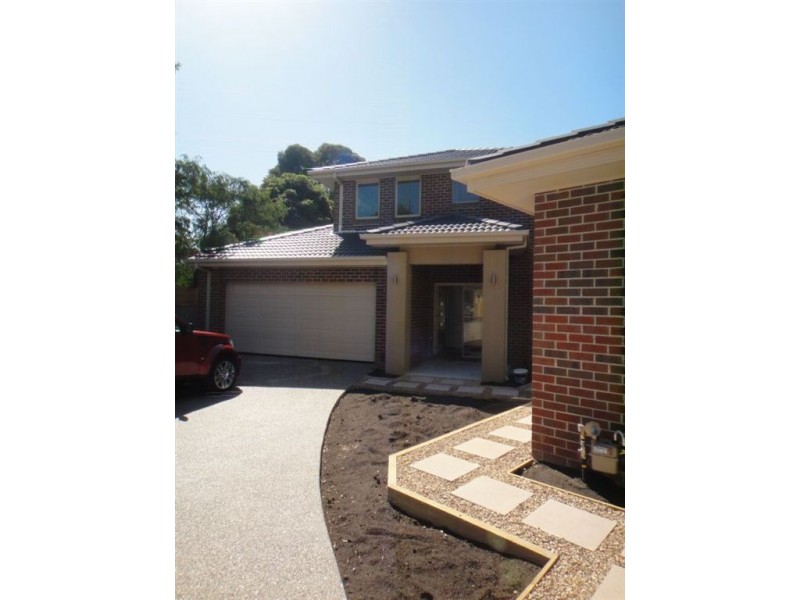 3/2 Mareeba Court, Glen Waverley VIC 3150