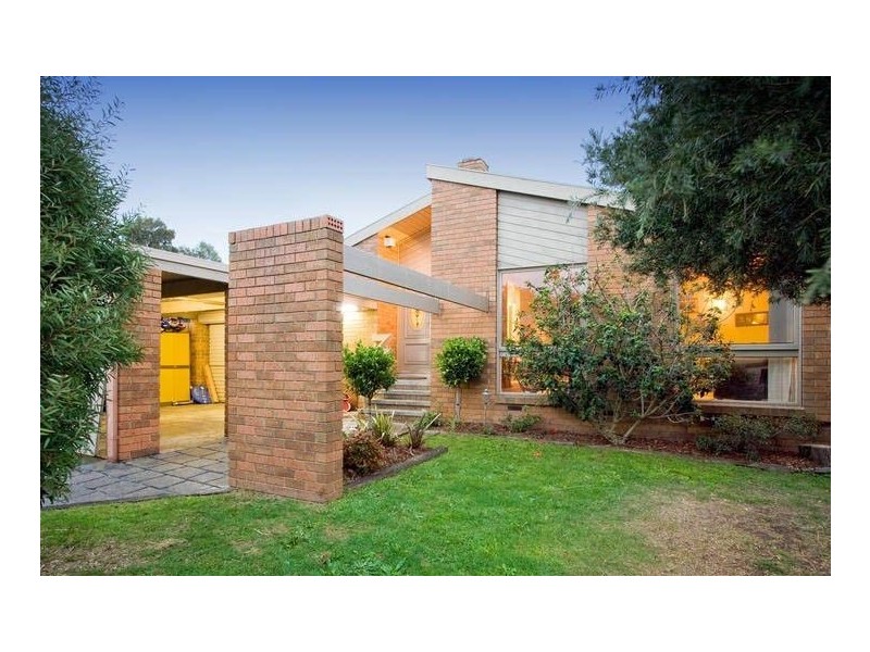 8 Kyoto Court, Rowville VIC 3178