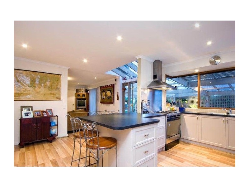 8 Kyoto Court, Rowville VIC 3178