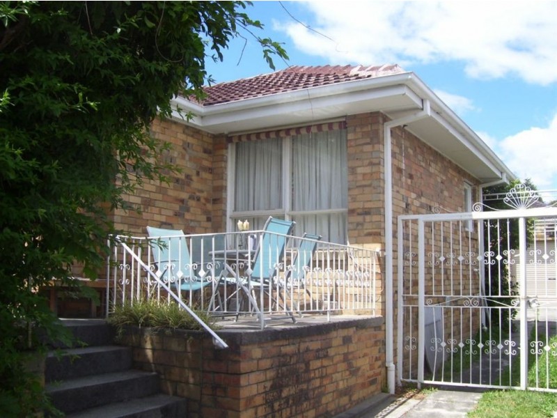 16 Emerald Street, Mount Waverley VIC 3149