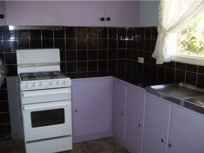 16 Emerald Street, Mount Waverley VIC 3149