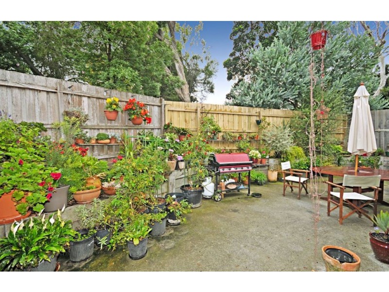 2/27 Torroodun Street, Mount Waverley VIC 3149