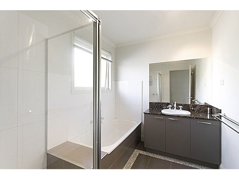 26A Clifford Street, Glen Waverley VIC 3150