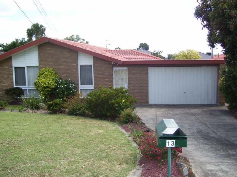 13 Remington Drive, Glen Waverley VIC 3150
