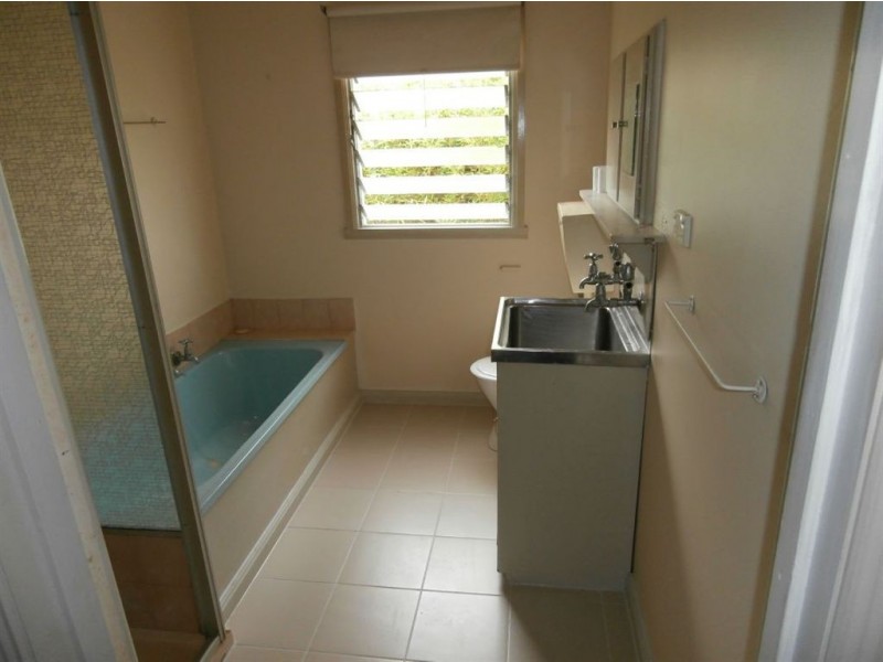 18A The Boulevard, Glen Waverley VIC 3150