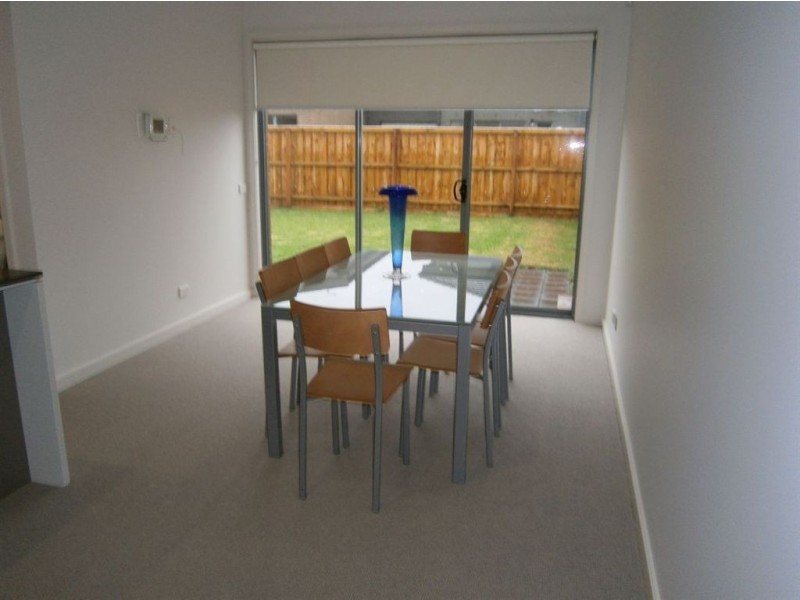 6 Newport Drive, Mulgrave VIC 3170